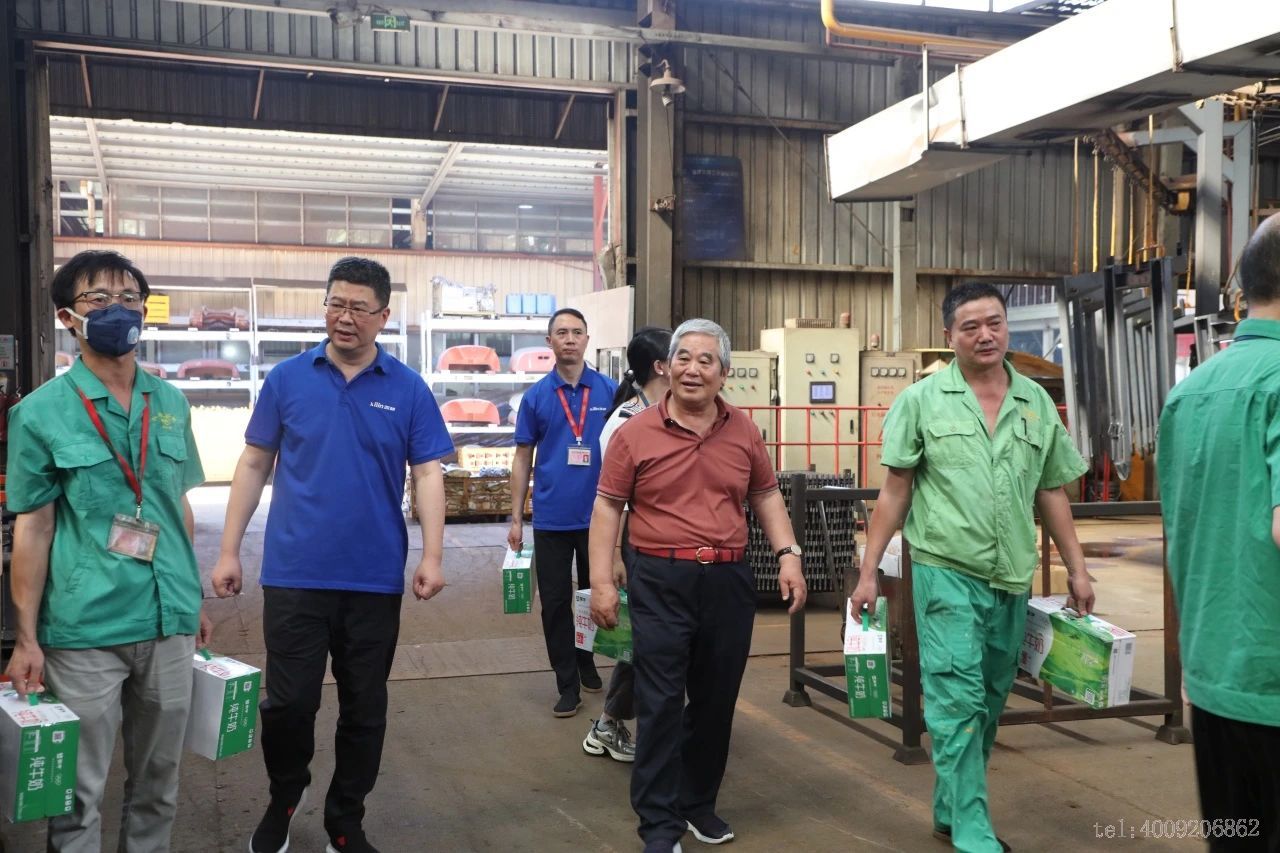 公司領導深入一線慰問員工，傳遞溫暖關懷